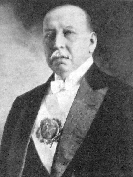 Victorino de la Plaza